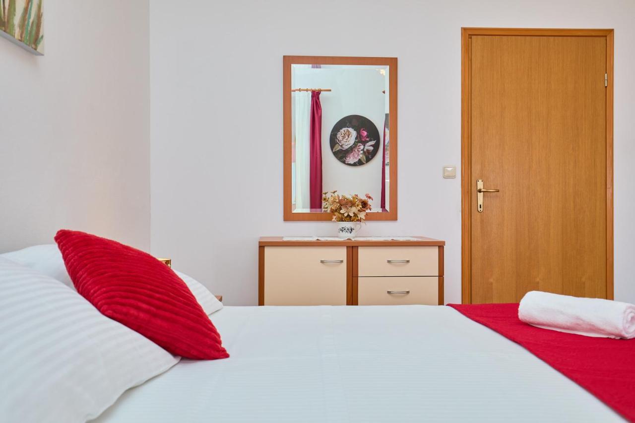 Apartman Ani Mlini Eksteriør billede
